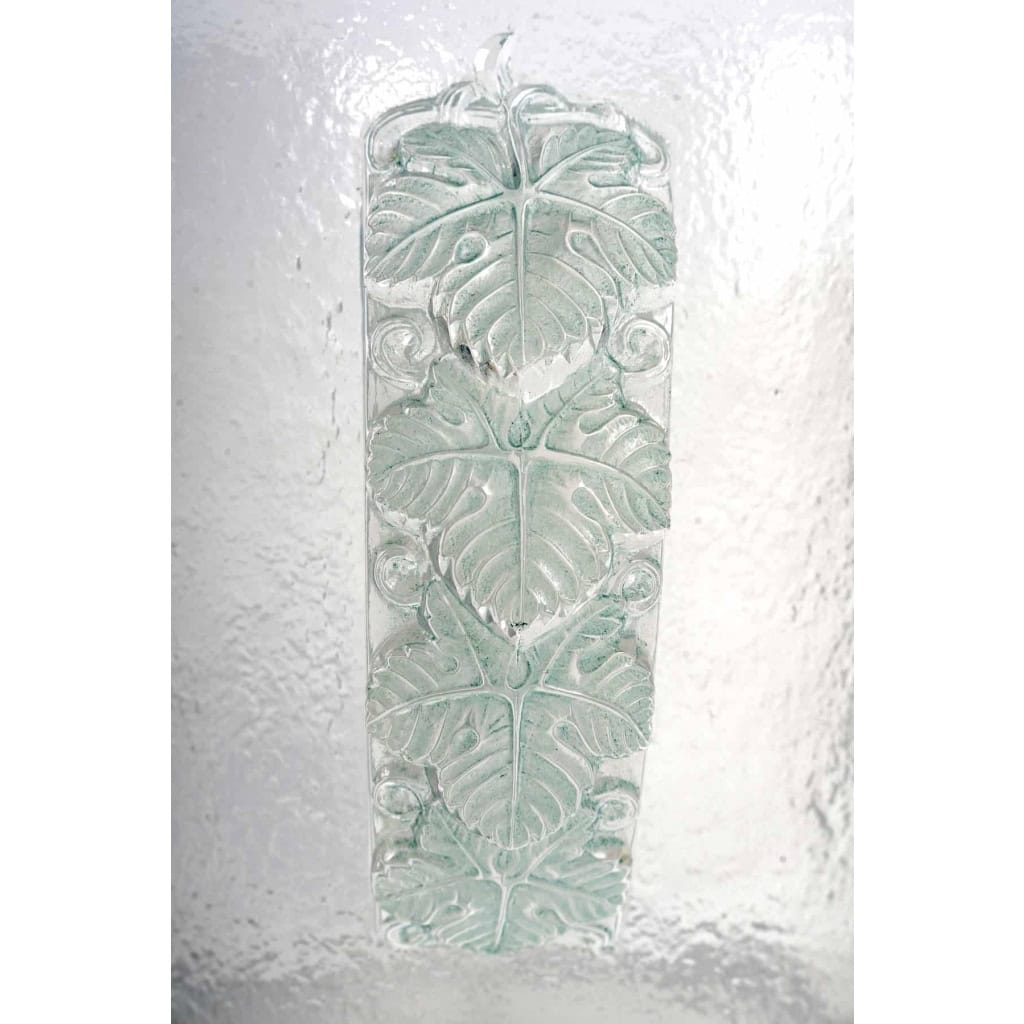Seau à Champagne « Epernay » verre blanc patiné vert de René LALIQUE | Biron Seau à Champagne "Epernay" verre blanc patiné vert de René LALIQUE