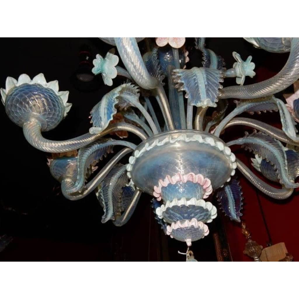 1950′ Lustre Murano Bleu Opalescent à Huit Bras de Lumière
