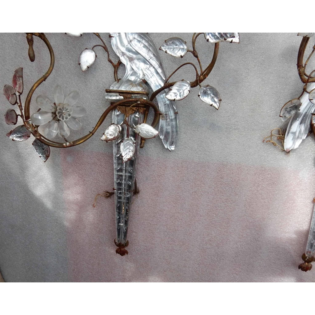 1970′ Paire d’Appliques à la Perruche Posée Sur Une Gaine, Maison Baguès | Biron 1970′ Paire d’Appliques à la Perruche Posée Sur Une Gaine, Maison Baguès