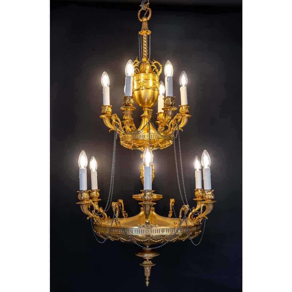 Joli lustre néo-classique, style Louis XVI, en bronze doré | Biron |||||||||||