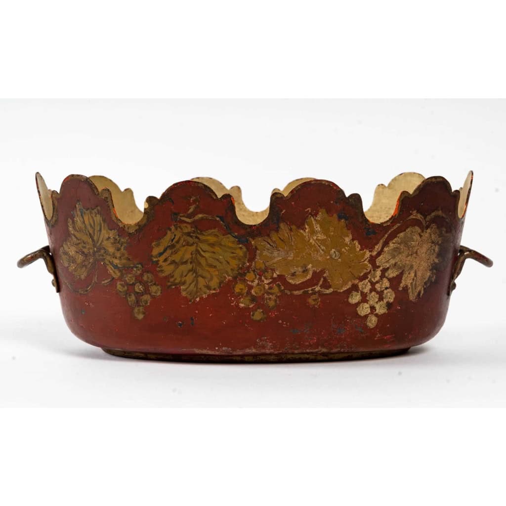 Jardinière en tôle peinte, XIXème siècle | Biron Jardinière en tôle peinte, XIXème siècle