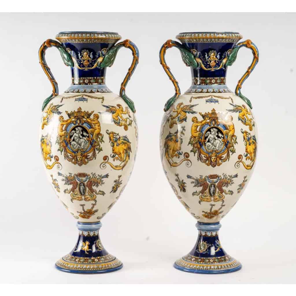Paire de vases, Faïence de Gien | Biron |||||||||