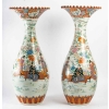 Paire de grands vases japonais, ère Meiji, circa 1900 | Biron |||||||||||