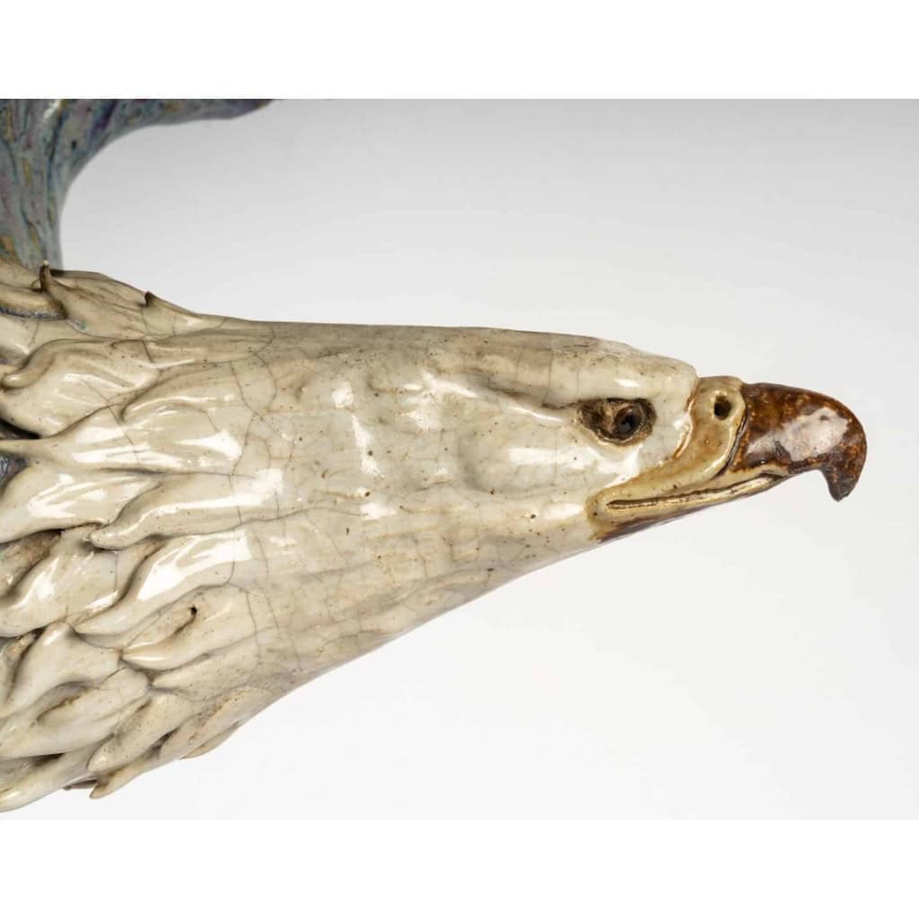 Aigle en terre cuite Travail japonais, Ère Meiji, fin XIXe siècle | Biron Aigle en terre cuite Travail japonais, Ère Meiji, fin XIXe siècle