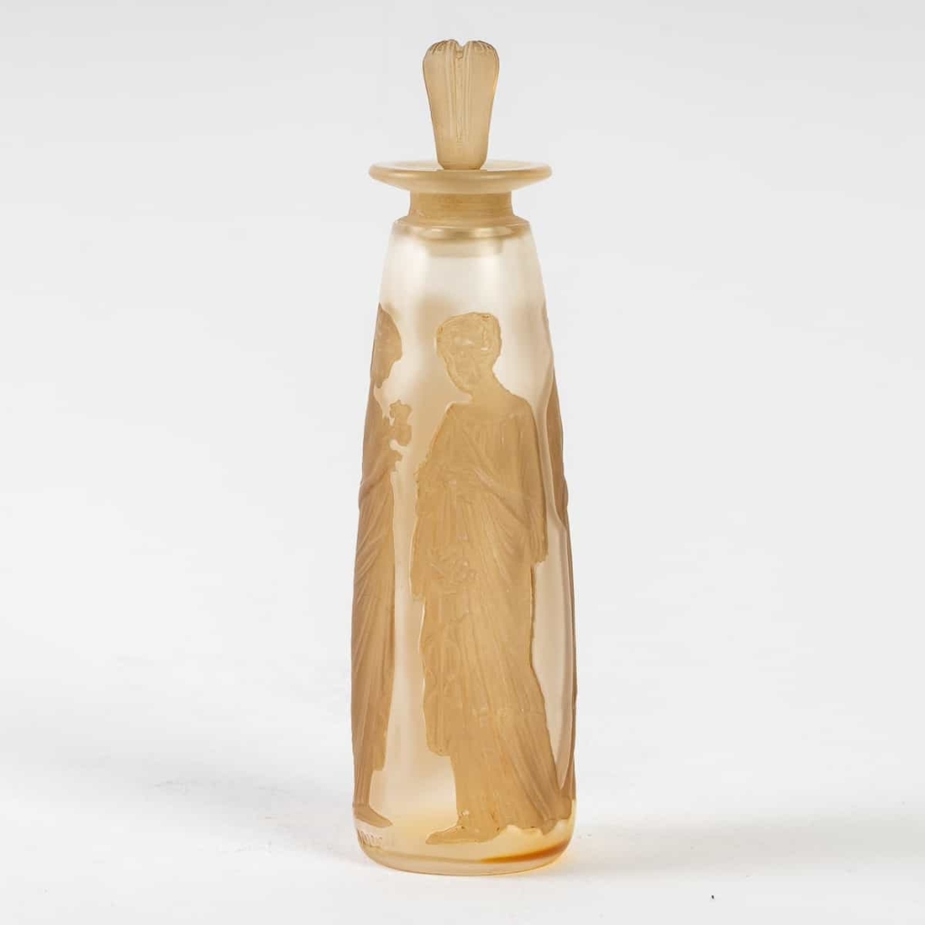 Flacon « Ambre Antique » pour Coty verre blanc patiné sépia de René LALIQUE | Biron Flacon "Ambre Antique" pour Coty verre blanc patiné sépia de René LALIQUE