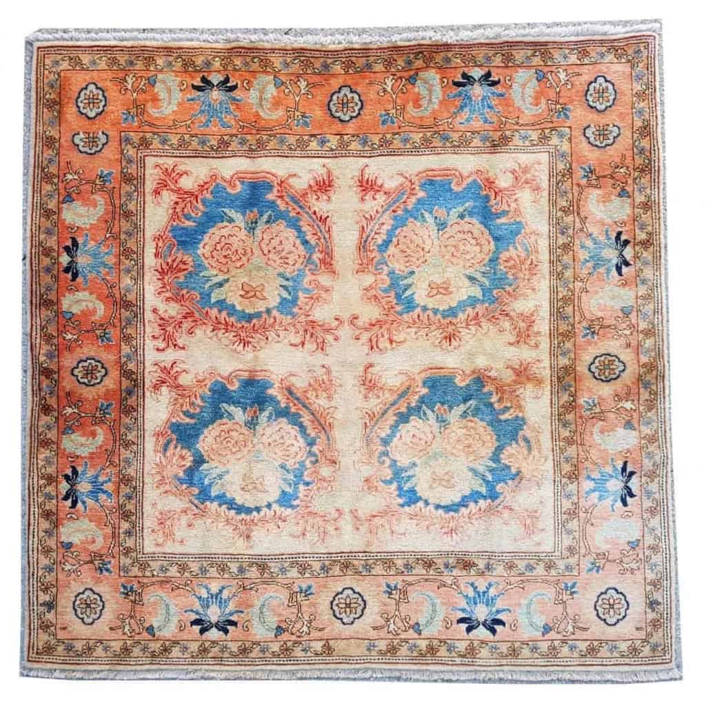 Tapis Heriz Au Bouquet De Fleurs – Laine Kork – Vers 1960 Iran | Biron Tapis Heriz Au Bouquet De Fleurs - Laine Kork - Vers 1960 Iran