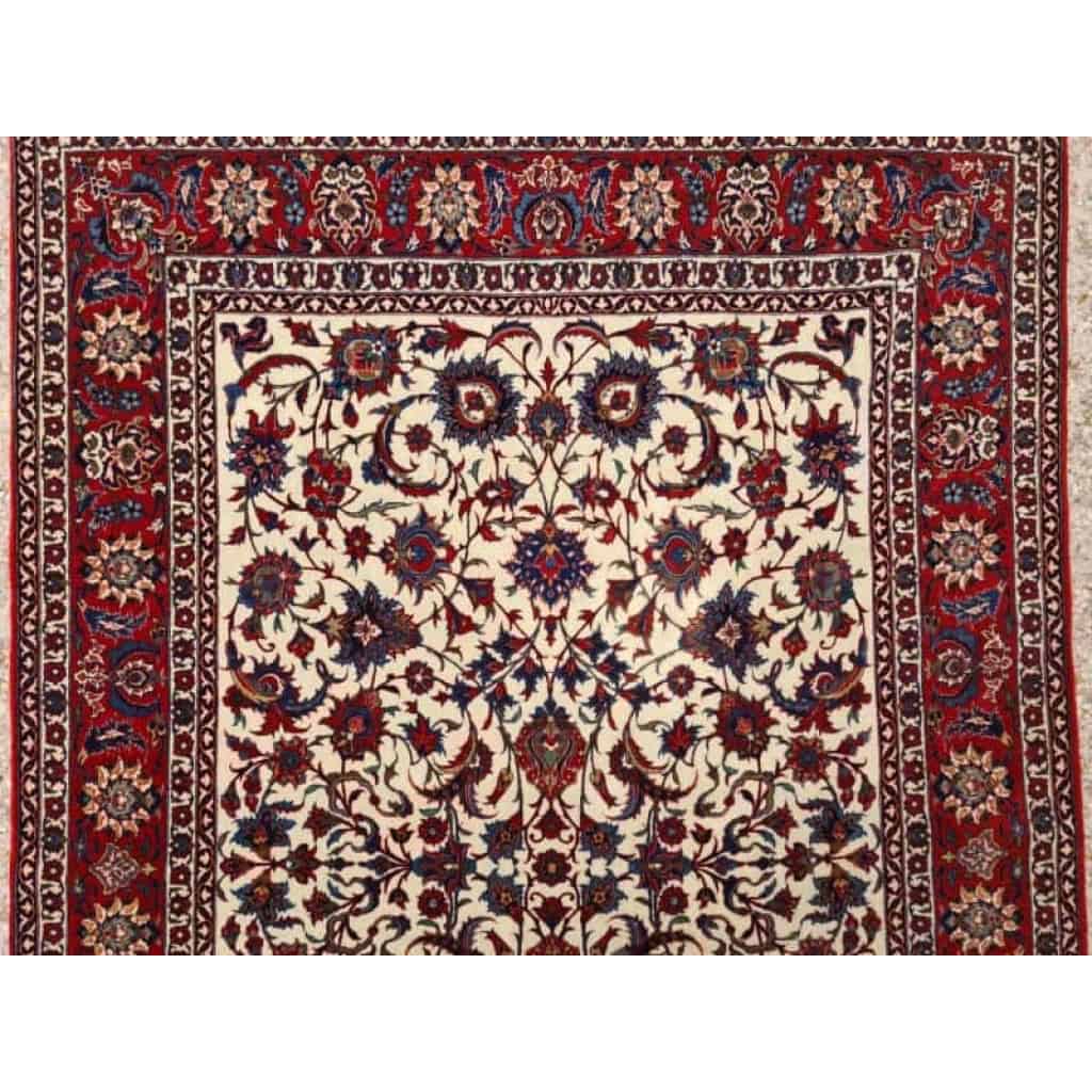 Tapis Ispahan Laine Et Trame Soie – Epoque Du Shah Vers 1950 | Biron Tapis Ispahan Laine Et Trame Soie - Epoque Du Shah Vers 1950