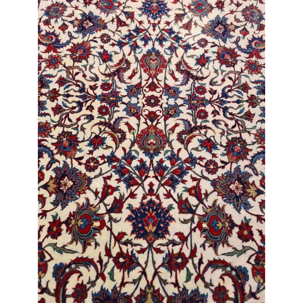 Tapis Ispahan Laine Et Trame Soie – Epoque Du Shah Vers 1950 | Biron Tapis Ispahan Laine Et Trame Soie - Epoque Du Shah Vers 1950