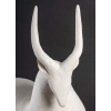 Sculpture en grès blanc « la gazelle » | Biron Sculpture en grès blanc "la gazelle"