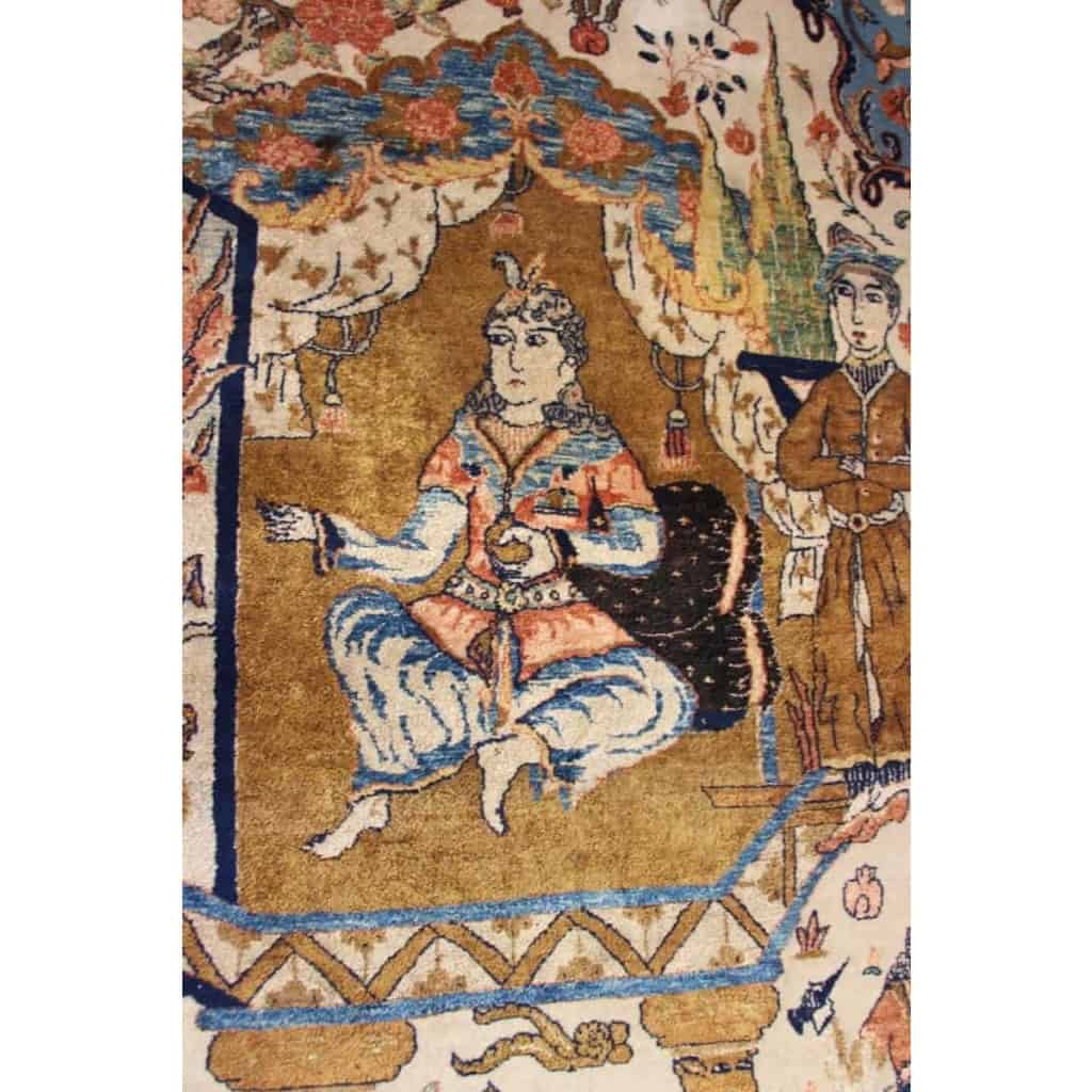 Tapis Ghoum Lajevardi en Laine Et Soie – Iran Vers 1935 XXème | Biron Tapis Ghoum Lajevardi en Laine Et Soie - Iran Vers 1935 XXème