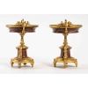 Garniture de cheminée en marbre et bronze bien ciselé et doré travail d’époque Napoléon III | Biron Garniture de cheminée en marbre et bronze bien ciselé et doré travail d’époque Napoléon III