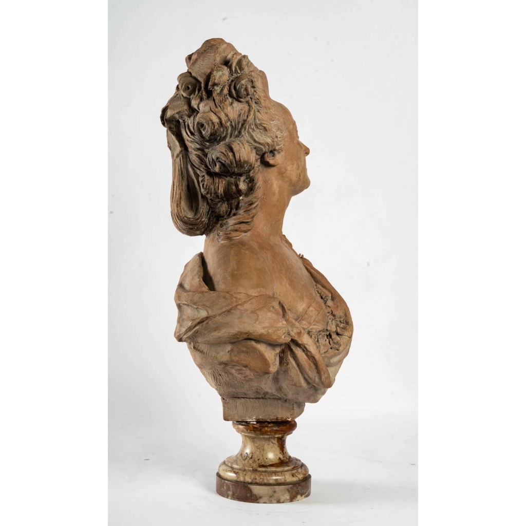 Buste de femme en terre cuite | Biron Buste de femme en terre cuite