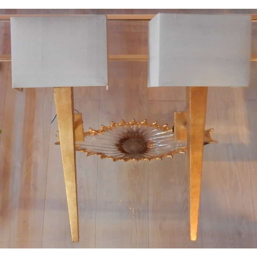 1970/80′ Paire d’Appliques en Laiton et Fer Dorées A La Feuille d’Or, Modèle Arbus | Biron 1970/80' Paire d'Appliques en Laiton et Fer Dorées A La Feuille d'Or, Modèle Arbus