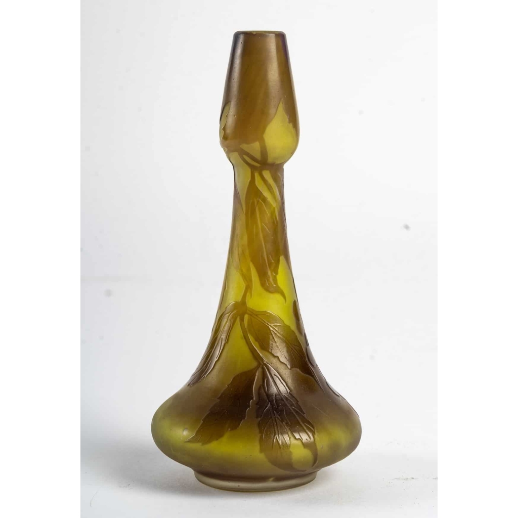 Vase Gallé De Forme Soliflore