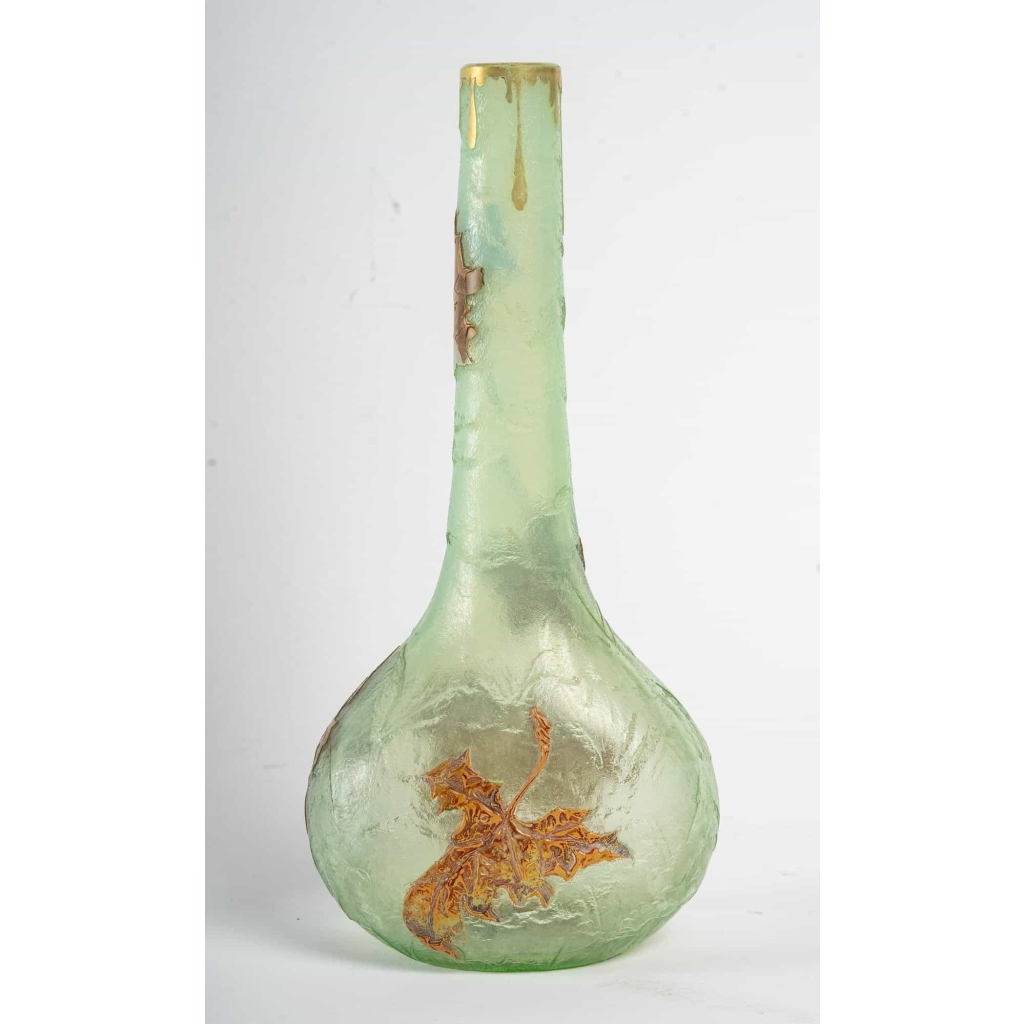 Vase Montjoye Aux Feuilles d'Erable