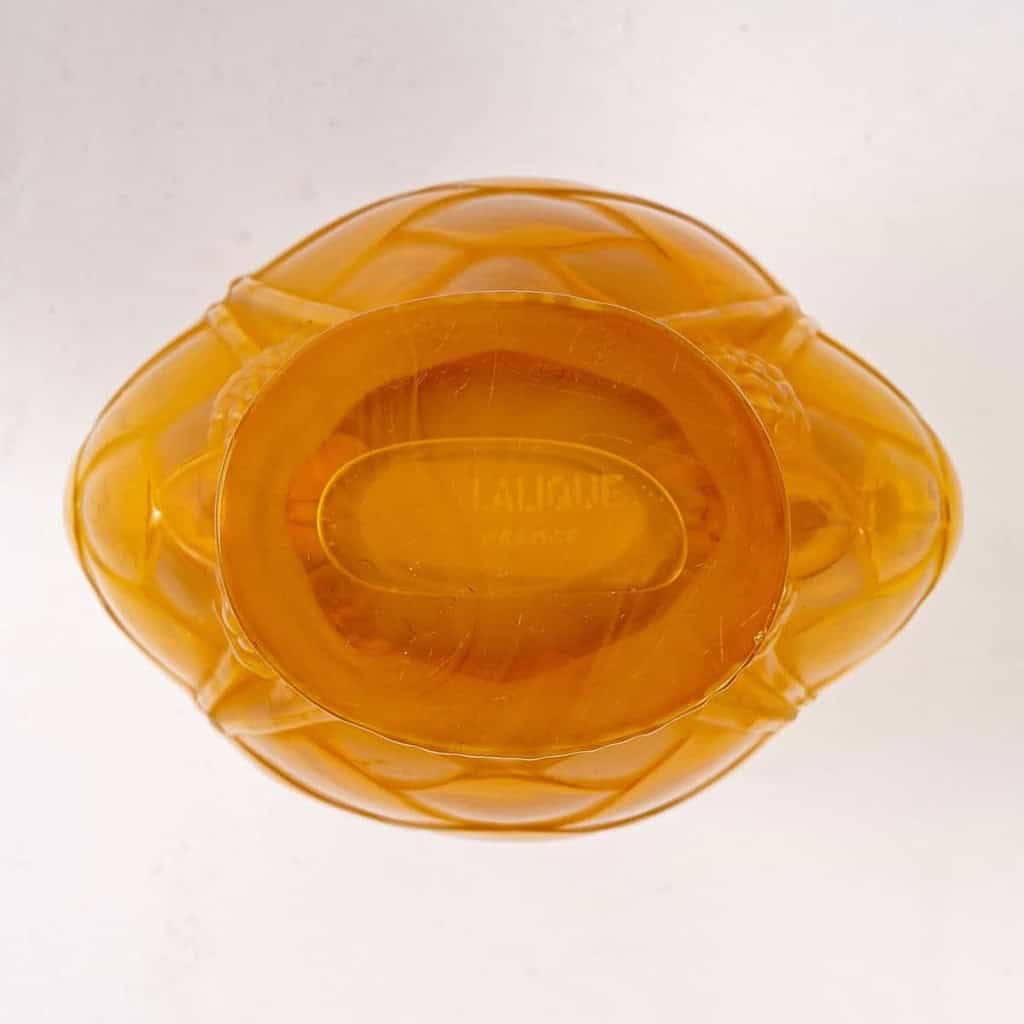 Flacon « N°7 » medium taille verre butterscotch de Marc LALIQUE pour MORABITO | Biron Flacon "N°7" medium taille verre butterscotch de Marc LALIQUE pour MORABITO