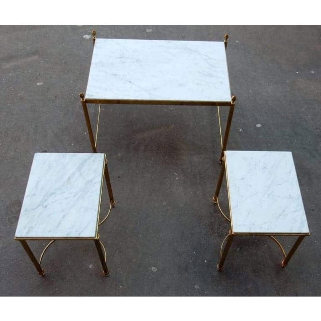 1950/70′ Table Basse et ses 2 Bouts de Canapé Laiton Doré Plateau Marbre Blanc Maison Baguès