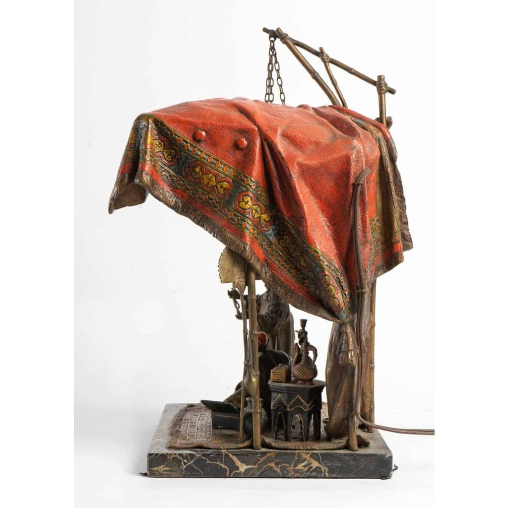 Bronze de Vienne formant lanterne, XIXème siècle | Biron Bronze de Vienne formant lanterne, XIXème siècle