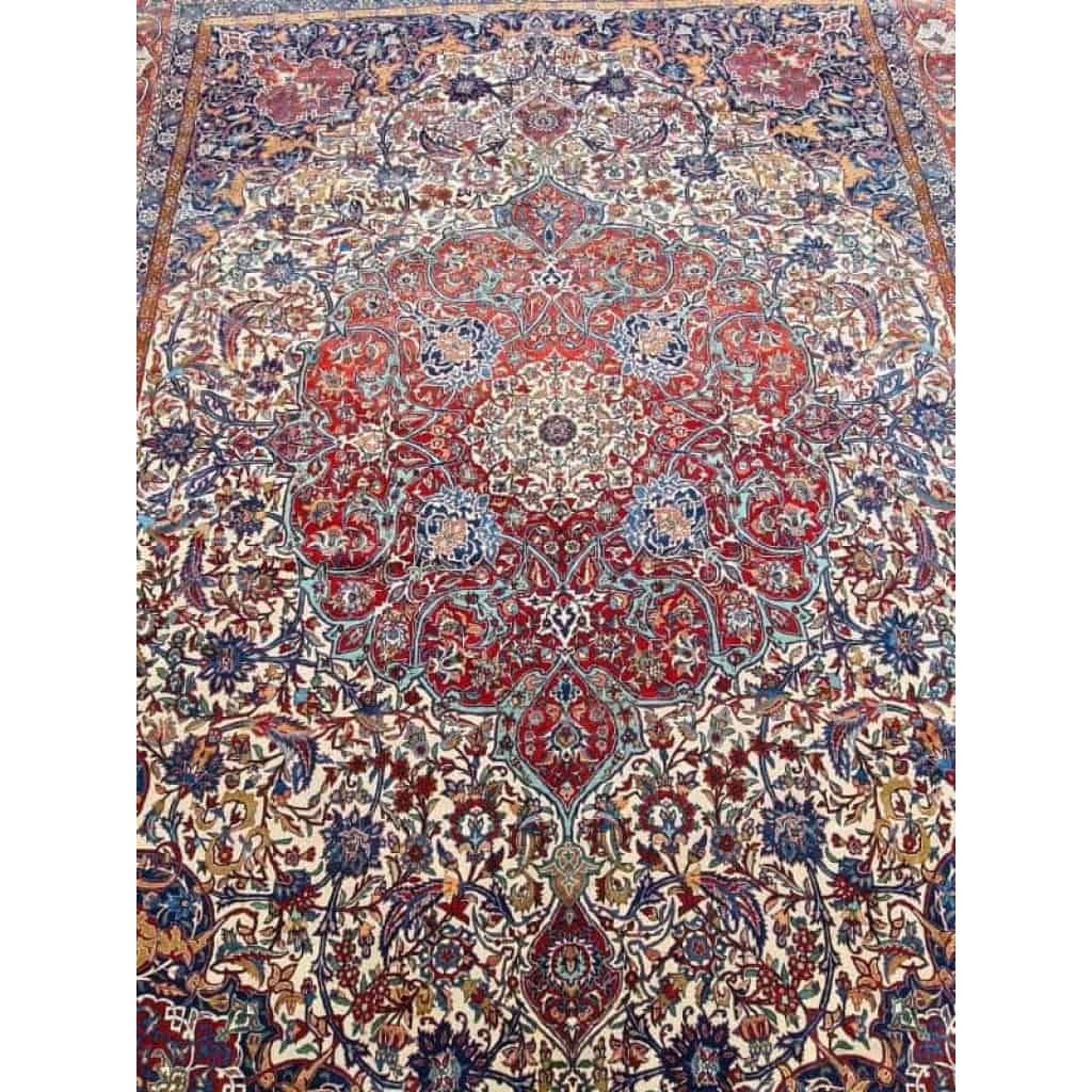 Important Et Fin Tapis Ispahan Chahreza Laine Et Trame Soie – Iran Vers 1920 | Biron Important Et Fin Tapis Ispahan Chahreza Laine Et Trame Soie - Iran Vers 1920