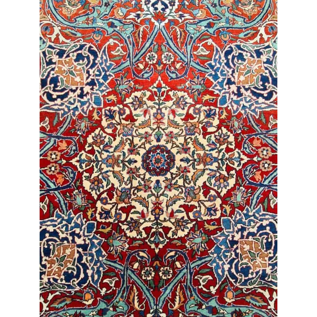 Important Et Fin Tapis Ispahan Chahreza Laine Et Trame Soie – Iran Vers 1920 | Biron Important Et Fin Tapis Ispahan Chahreza Laine Et Trame Soie - Iran Vers 1920