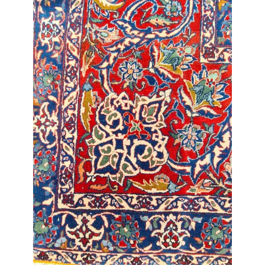 Important Et Fin Tapis Ispahan Chahreza Laine Et Trame Soie – Iran Vers 1920 | Biron Important Et Fin Tapis Ispahan Chahreza Laine Et Trame Soie - Iran Vers 1920
