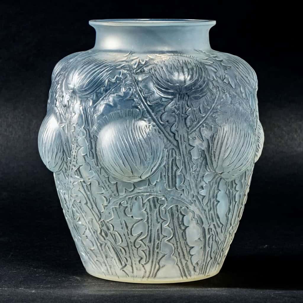 Vase « Domrémy » verre opalescent double couche patiné gris de René LALIQUE | Biron |||||||