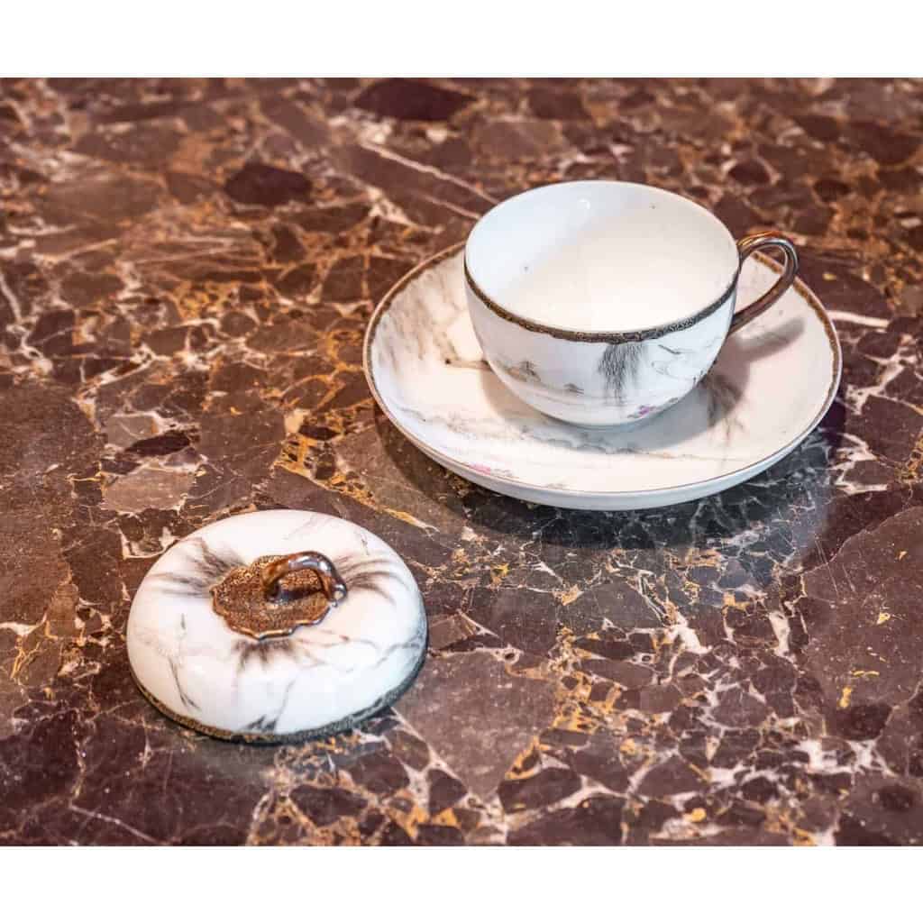 4 tasses à couvercles style japonais, XIXème siècle | Biron 4 tasses à couvercles style japonais, XIXème siècle