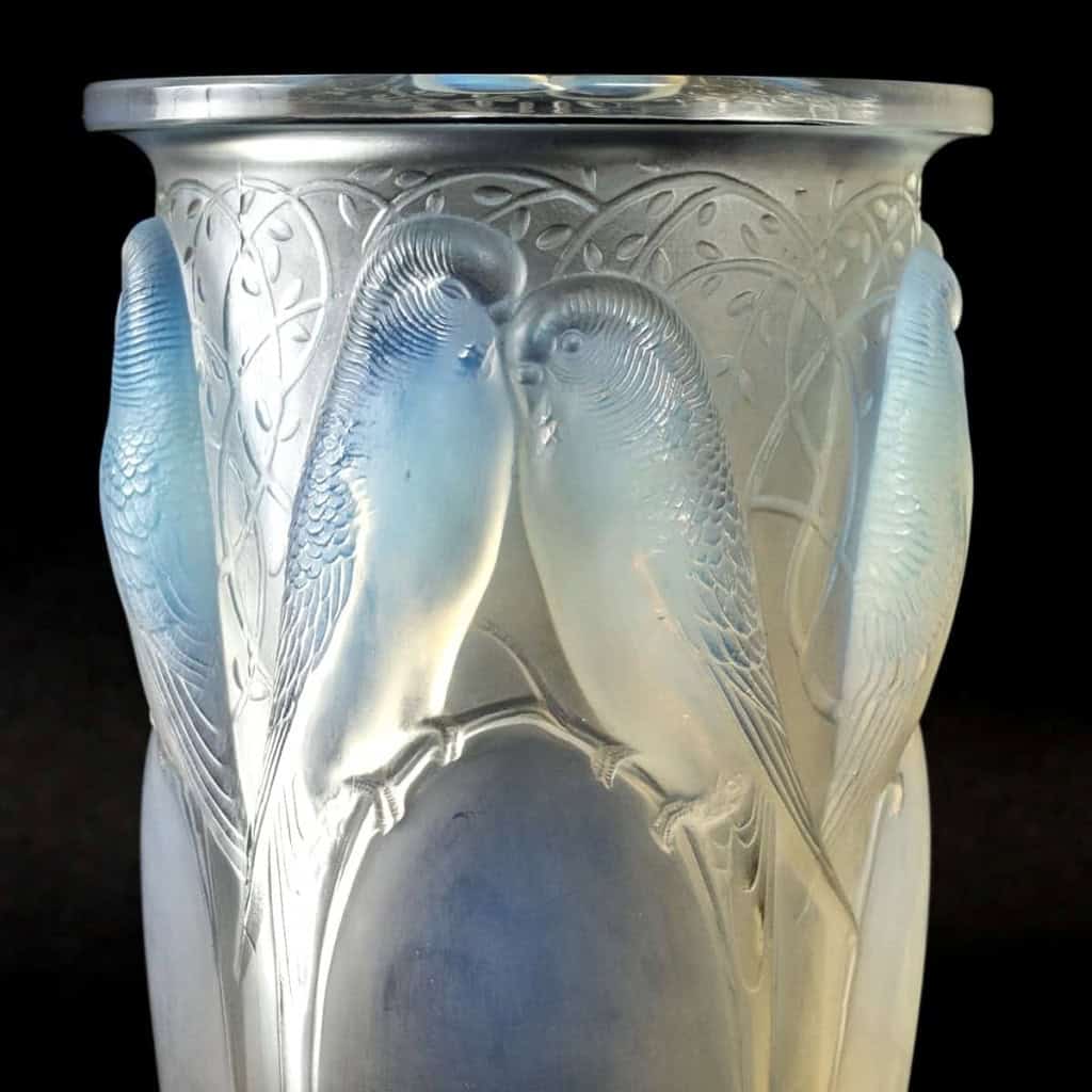 Vase « Ceylan » verre opalescent de René LALIQUE | Biron Vase "Ceylan" verre opalescent de René LALIQUE