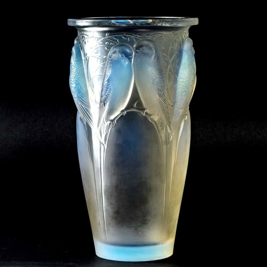 Vase « Ceylan » verre opalescent de René LALIQUE | Biron Vase "Ceylan" verre opalescent de René LALIQUE