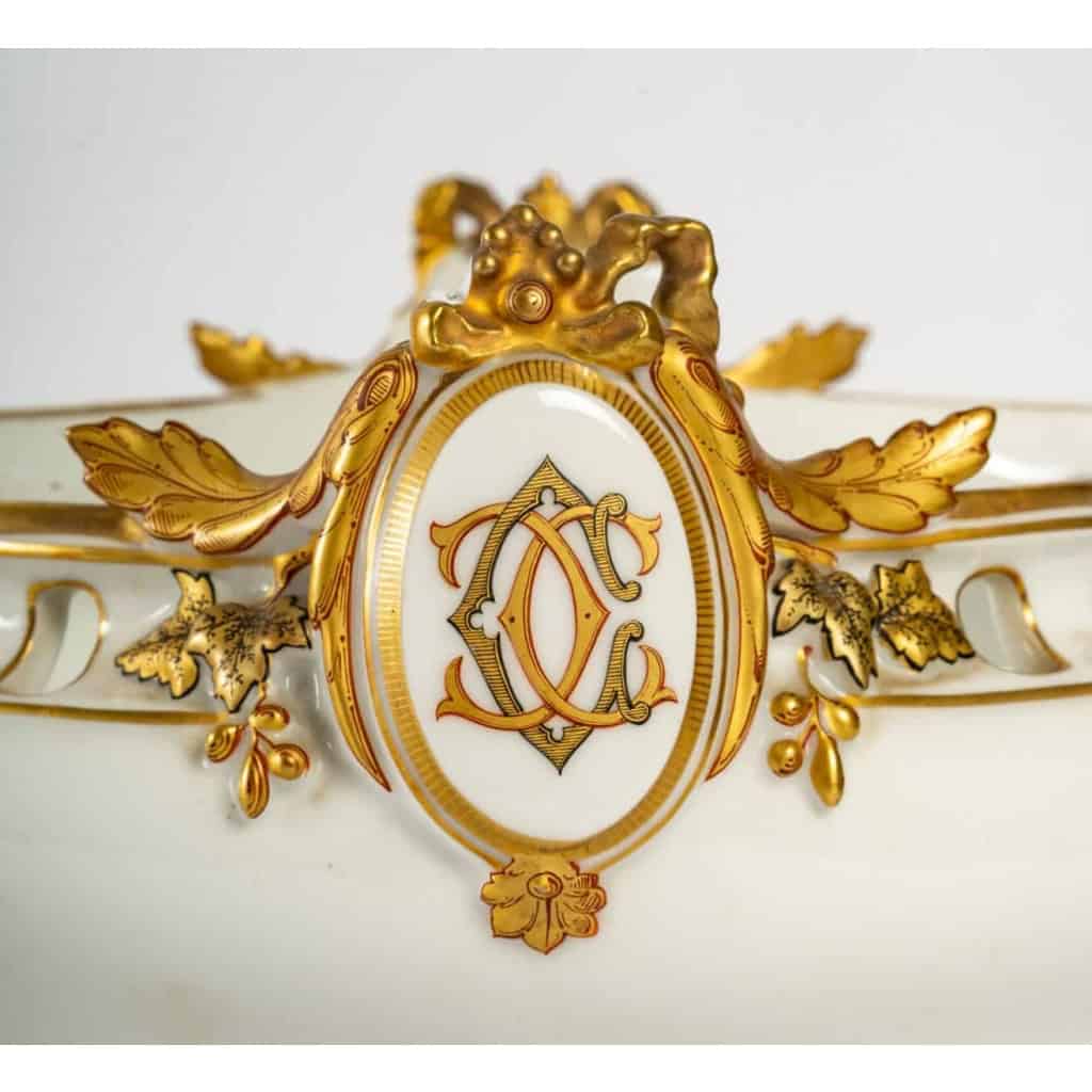 Ensemble de 3 jardinières en porcelaine de Paris | Biron Ensemble de 3 jardinières en porcelaine de Paris