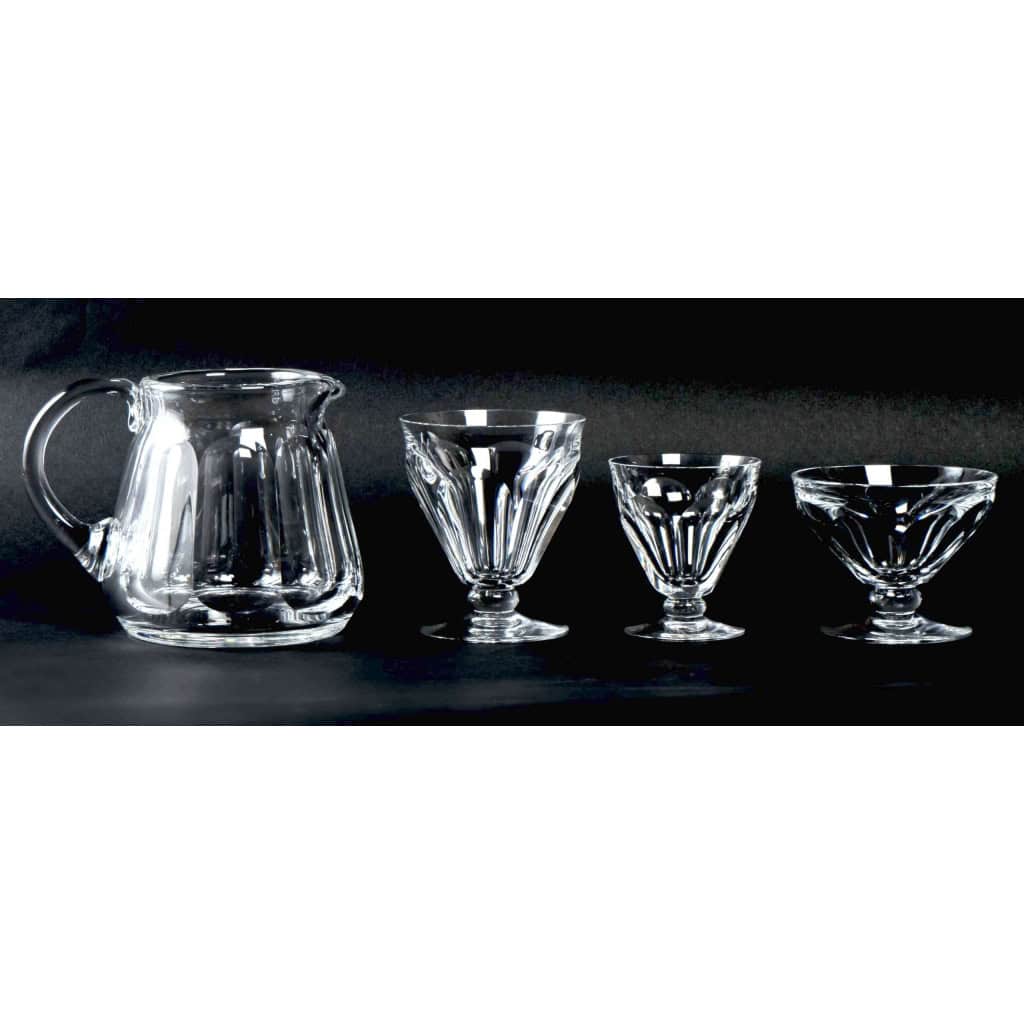 Service « Talleyrand » cristal taillé de BACCARAT – 36 verres, 1 broc | Biron ||||||||