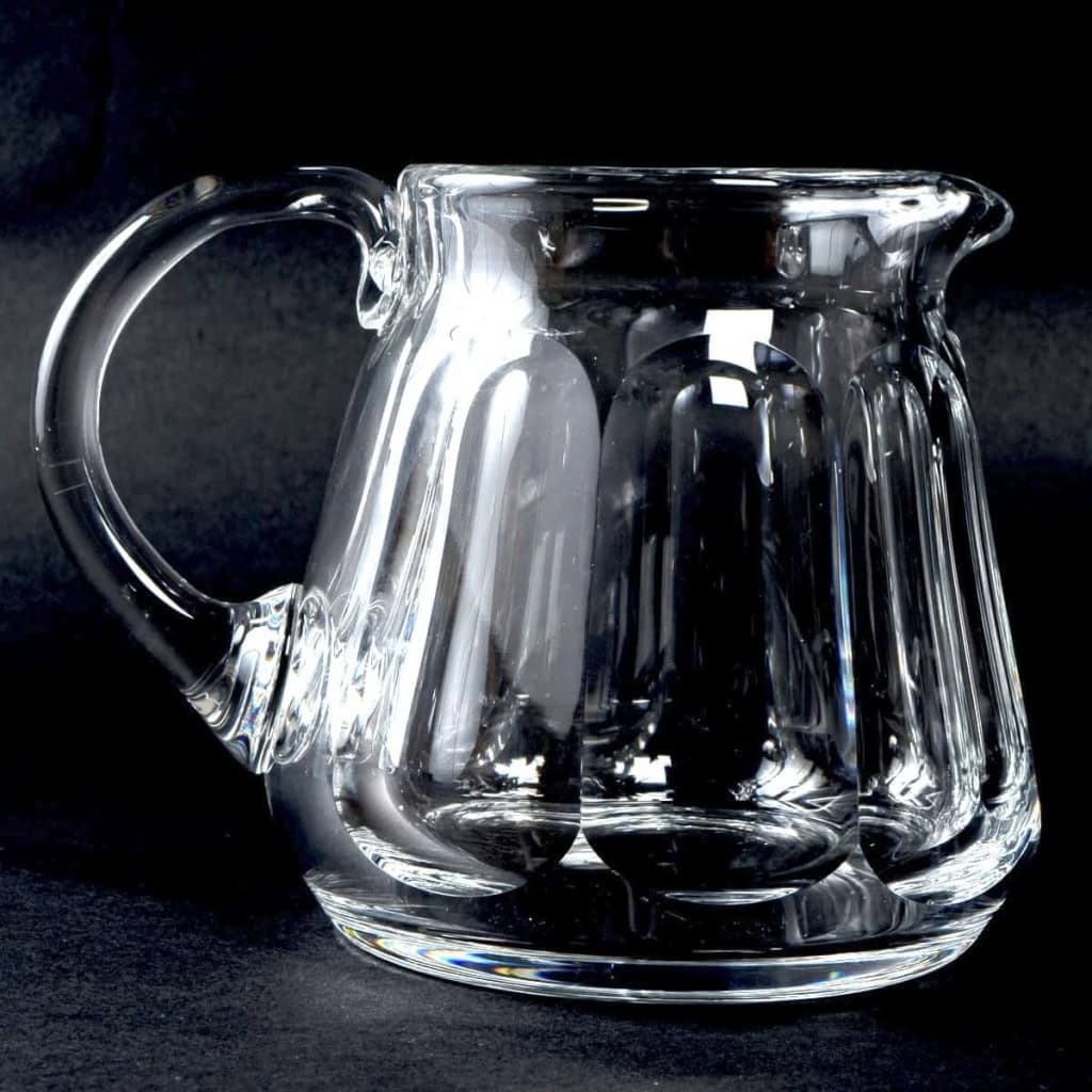 Service « Talleyrand » cristal taillé de BACCARAT – 36 verres, 1 broc | Biron Service "Talleyrand" cristal taillé de BACCARAT - 36 verres, 1 broc