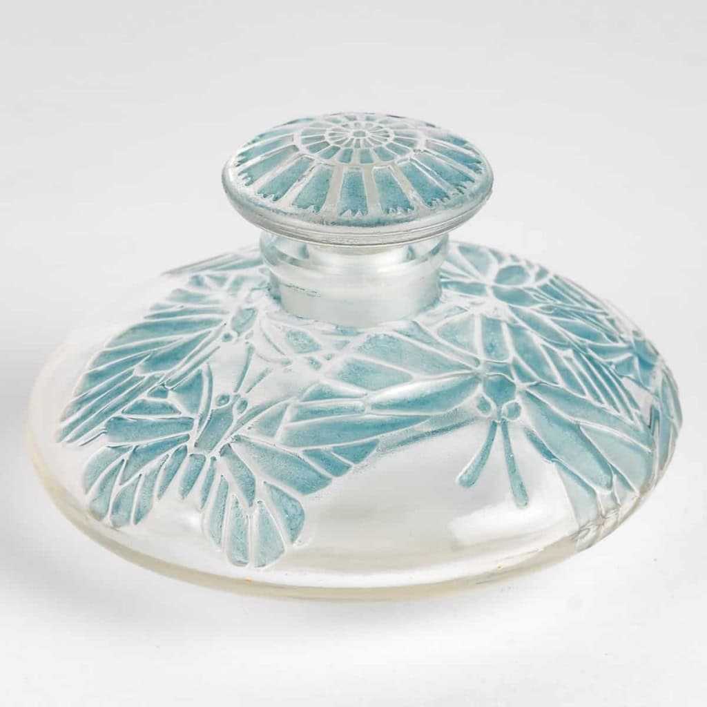 Flacon « Misti » en verre blanc patiné bleu de René LALIQUE pour L.T PIVER | Biron ||||||