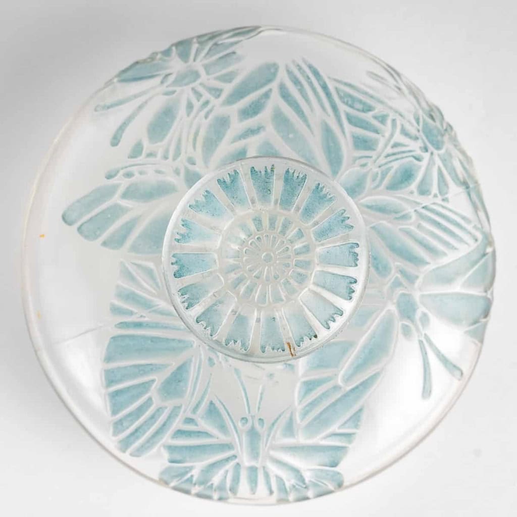 Flacon « Misti » en verre blanc patiné bleu de René LALIQUE pour L.T PIVER | Biron Flacon "Misti" en verre blanc patiné bleu de René LALIQUE pour L.T PIVER