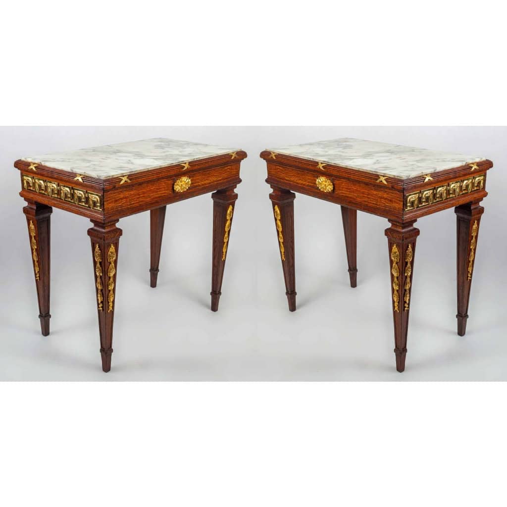 Une paire de tables avec dessus marbre fin XIXème siècle | Biron ||||||||