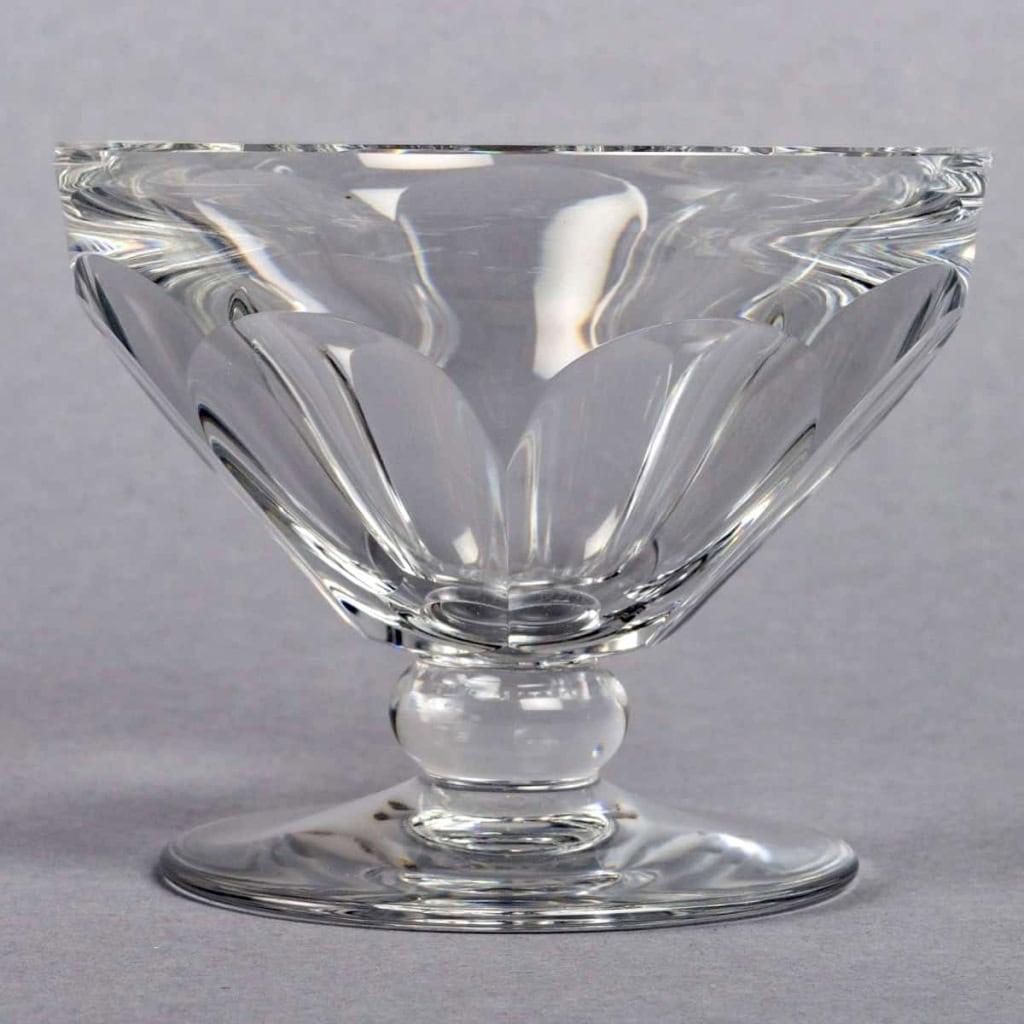 Service Cristal Talleyrand 38 Pièces (36 Verres + 1 Broc + 1 Carafe) de BACCARAT | Biron Service Cristal Talleyrand 38 Pièces (36 Verres + 1 Broc + 1 Carafe) de BACCARAT