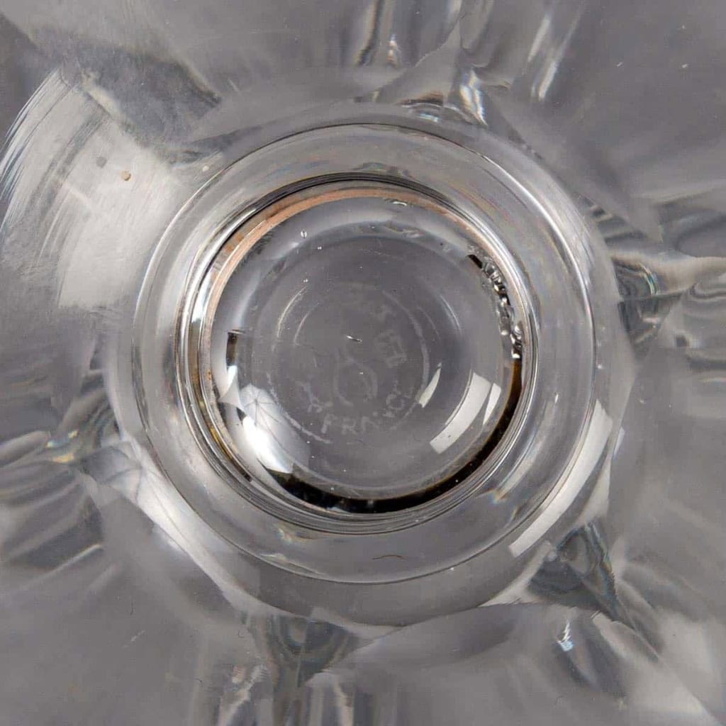 Service Cristal Talleyrand 38 Pièces (36 Verres + 1 Broc + 1 Carafe) de BACCARAT | Biron Service Cristal Talleyrand 38 Pièces (36 Verres + 1 Broc + 1 Carafe) de BACCARAT