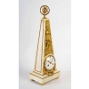 Pendule obélisque d’époque Louis XVI (1774 – 1793). | Biron Pendule obélisque d'époque Louis XVI (1774 - 1793).