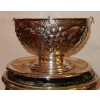 1900′ Rafraichissoir ou Seau à Champagne Monumental Metal Argenté à Décor de Fruits 9