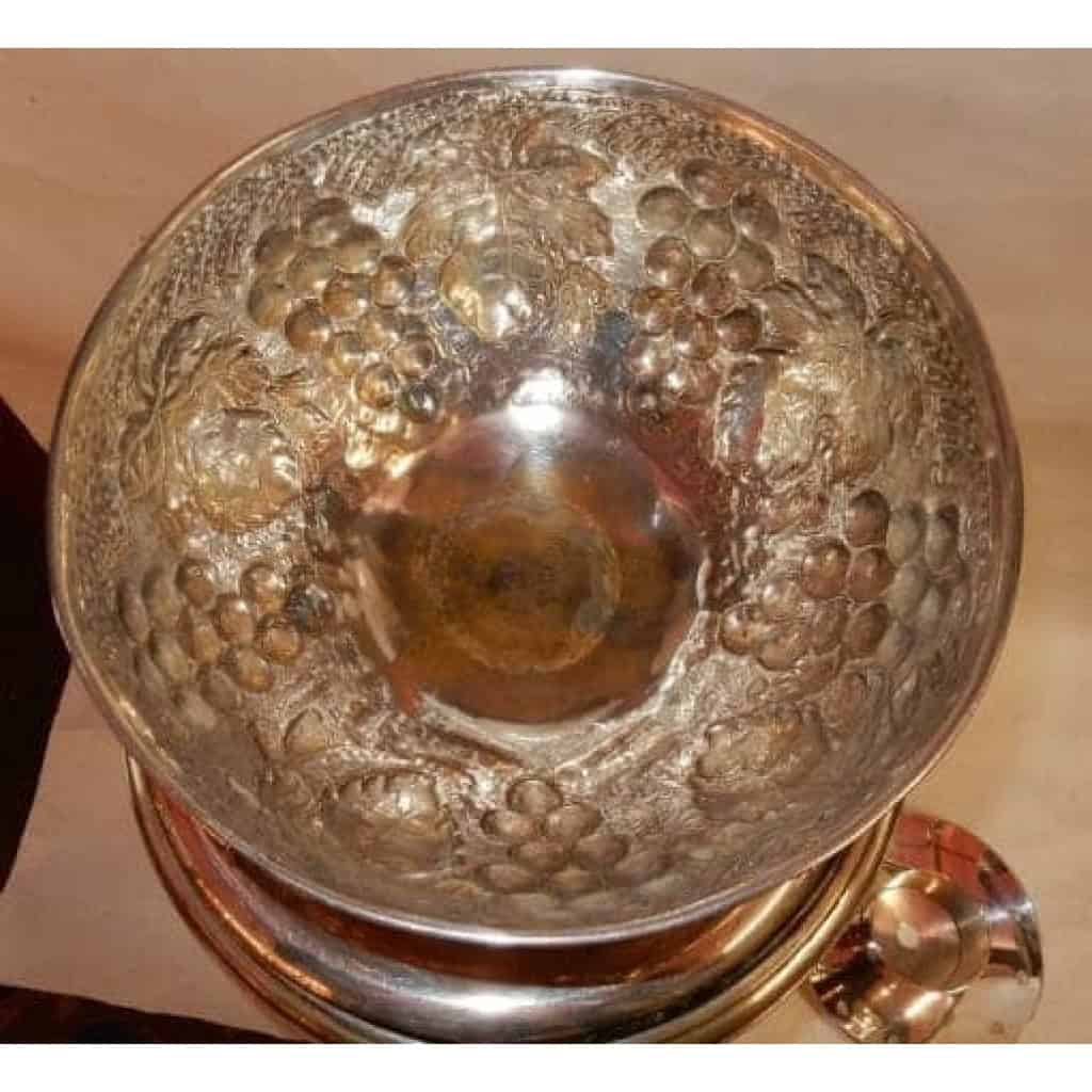 1900′ Rafraichissoir ou Seau à Champagne Monumental Metal Argenté à Décor de Fruits 5