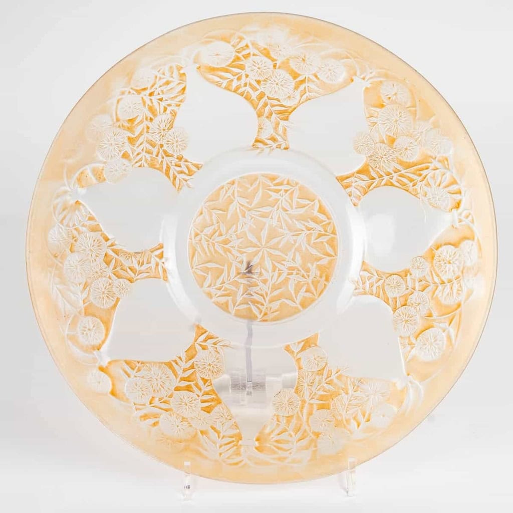 Paire de plats coupes "Vases" verre blanc patiné sépia de René LALIQUE