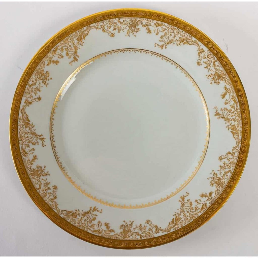 Service diplomate Haviland, Blanc et or, dorures et en aplat et relief
