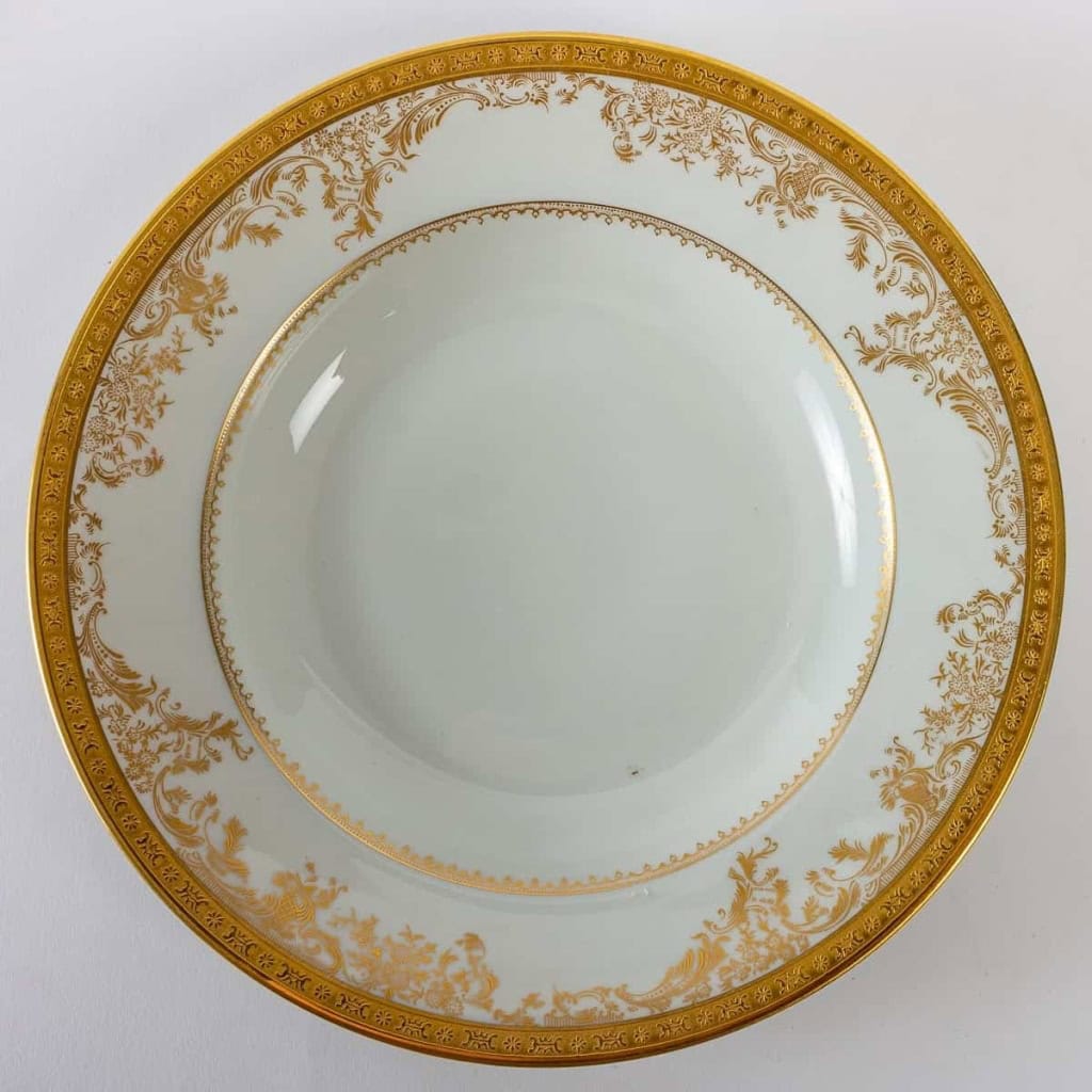 Service diplomate Haviland, Blanc et or, dorures et en aplat et relief