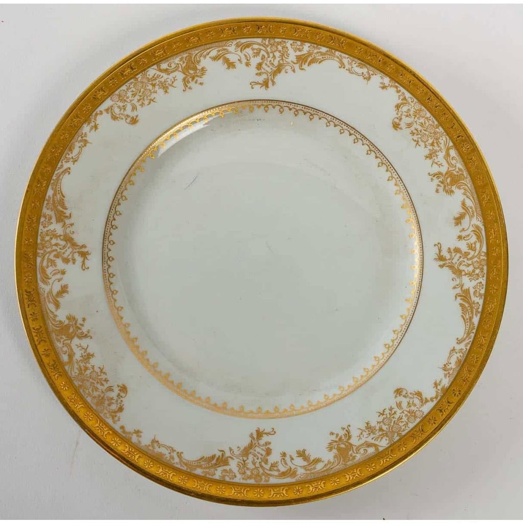 Service diplomate Haviland, Blanc et or, dorures et en aplat et relief