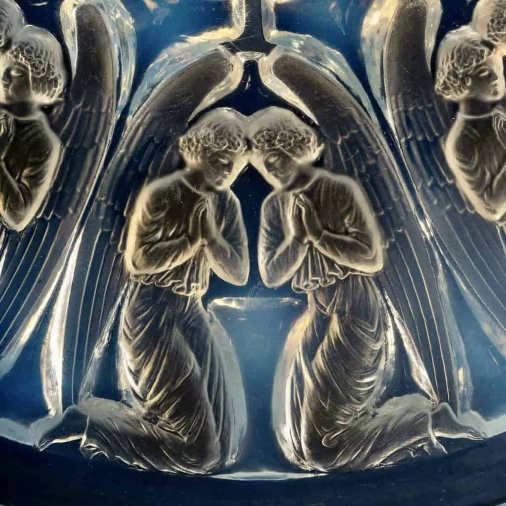 Coupe Plat "Anges" verre opalescent de René LALIQUE