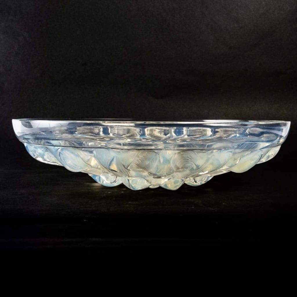 Coupe Plat "Anges" verre opalescent de René LALIQUE