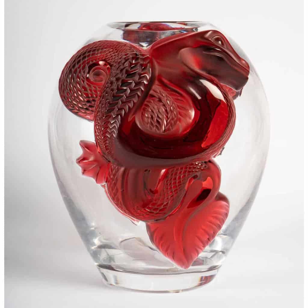 Lalique, Vase Aux Deux Dragons.