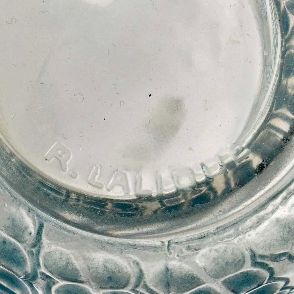 Vase "Méduse" verre blanc patiné bleu de René LALIQUE