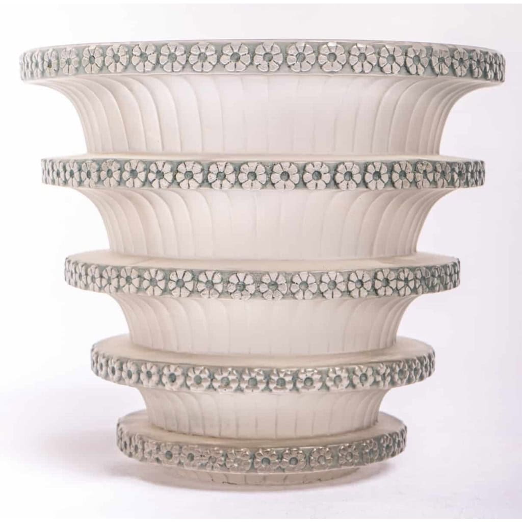Vase « Chevreuse » verre blanc patiné bleu de René LALIQUE | Biron |||||||