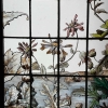 Série de 4 vitraux aux dahlias | Biron Série de 4 vitraux aux dahlias